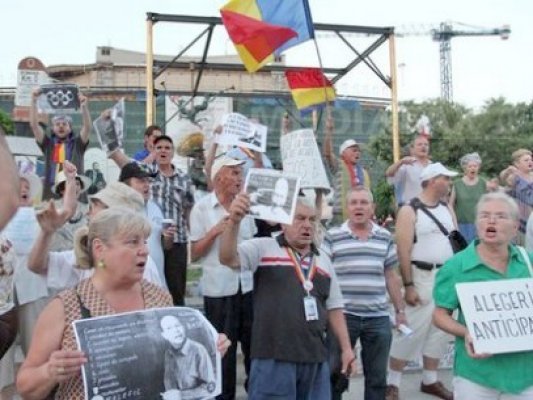 Proteste anti şi pro Băsescu, în Capitală